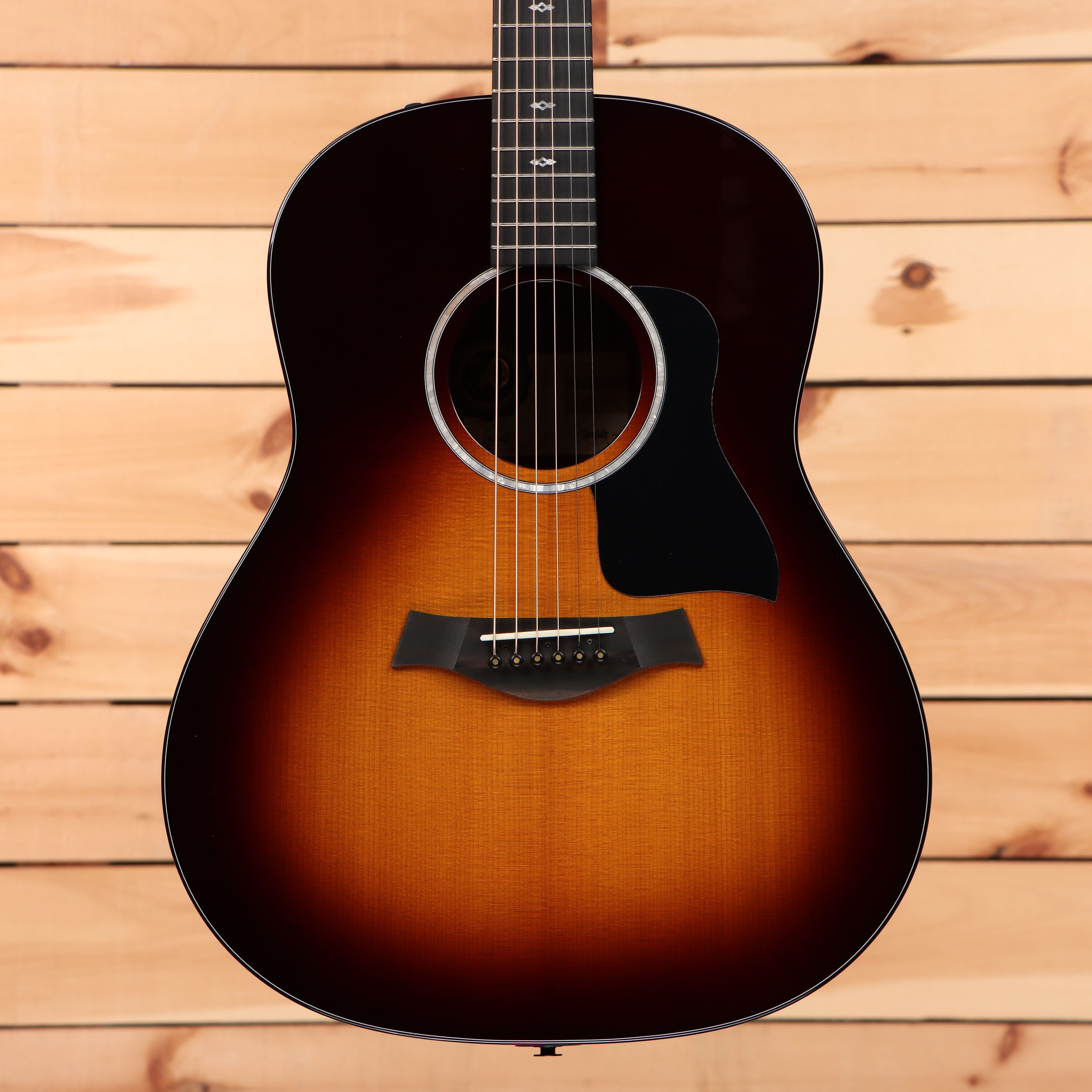 Taylor Limited 50th Anniversary 217e SB Plus dreadnought acoustic guitar tobacco sunburst with black pickguard
