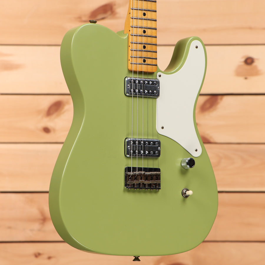 Fender Custom Shop David Brown Masterbuilt La Carbonita Especial 2.0 green electric guitar with humbucker pickups and maple neck