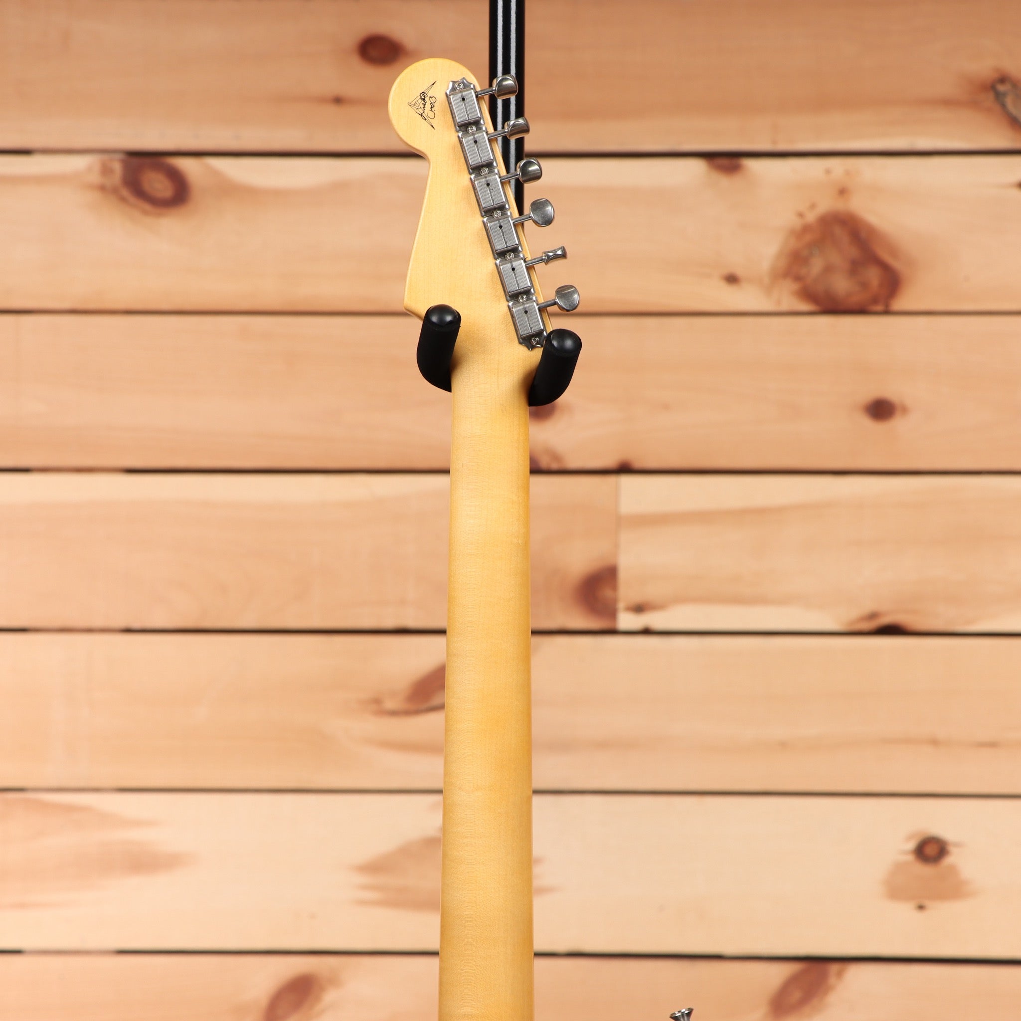 Fender Custom Shop David Brown Masterbuilt 60s Stratocaster Deluxe Closet Classic Charcoal Frost Metallic electric guitar with maple neck