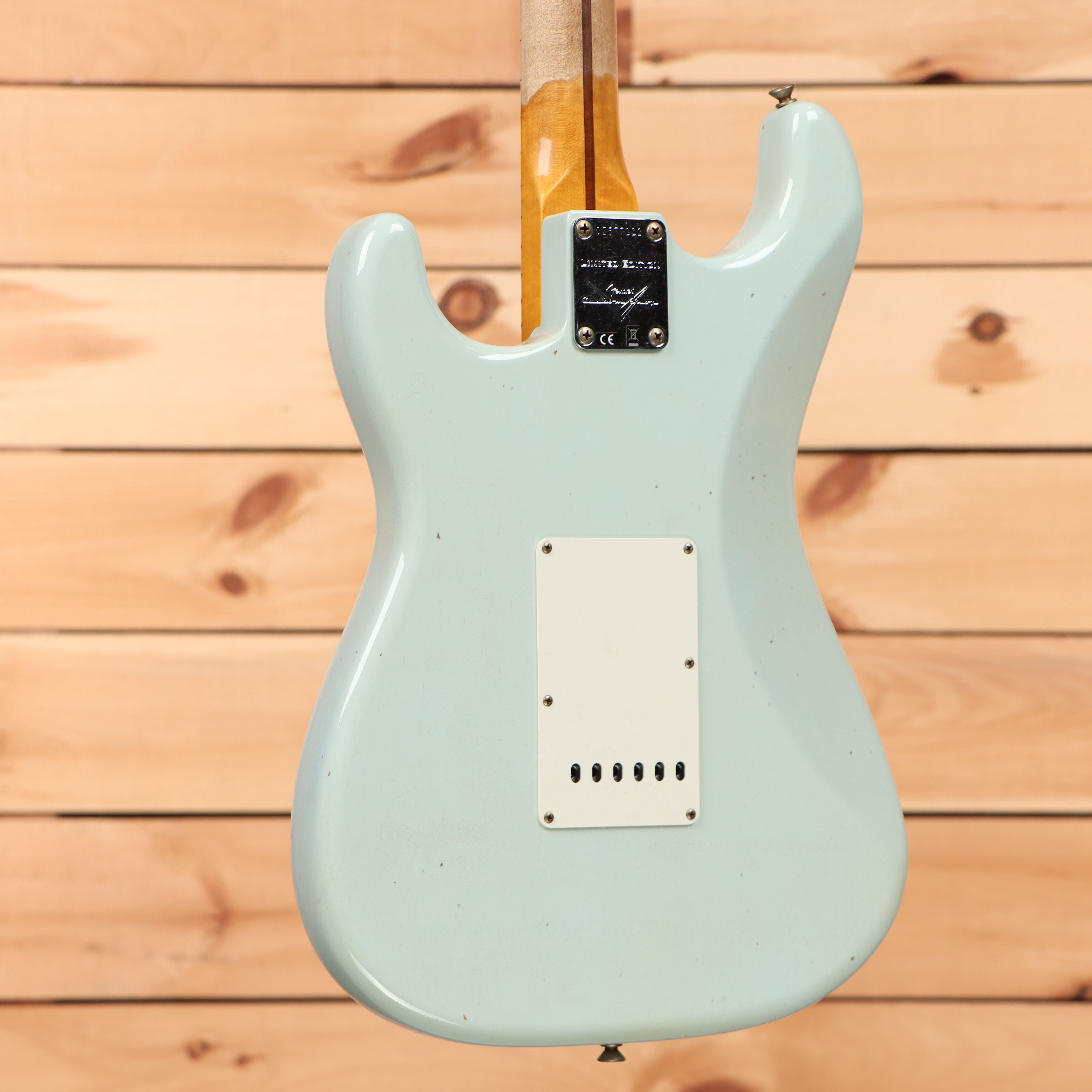 Fender Custom Shop Limited Tomatillo Stratocaster Journeyman Super Faded Aged Sonic Blue electric guitar with single-coil pickups
