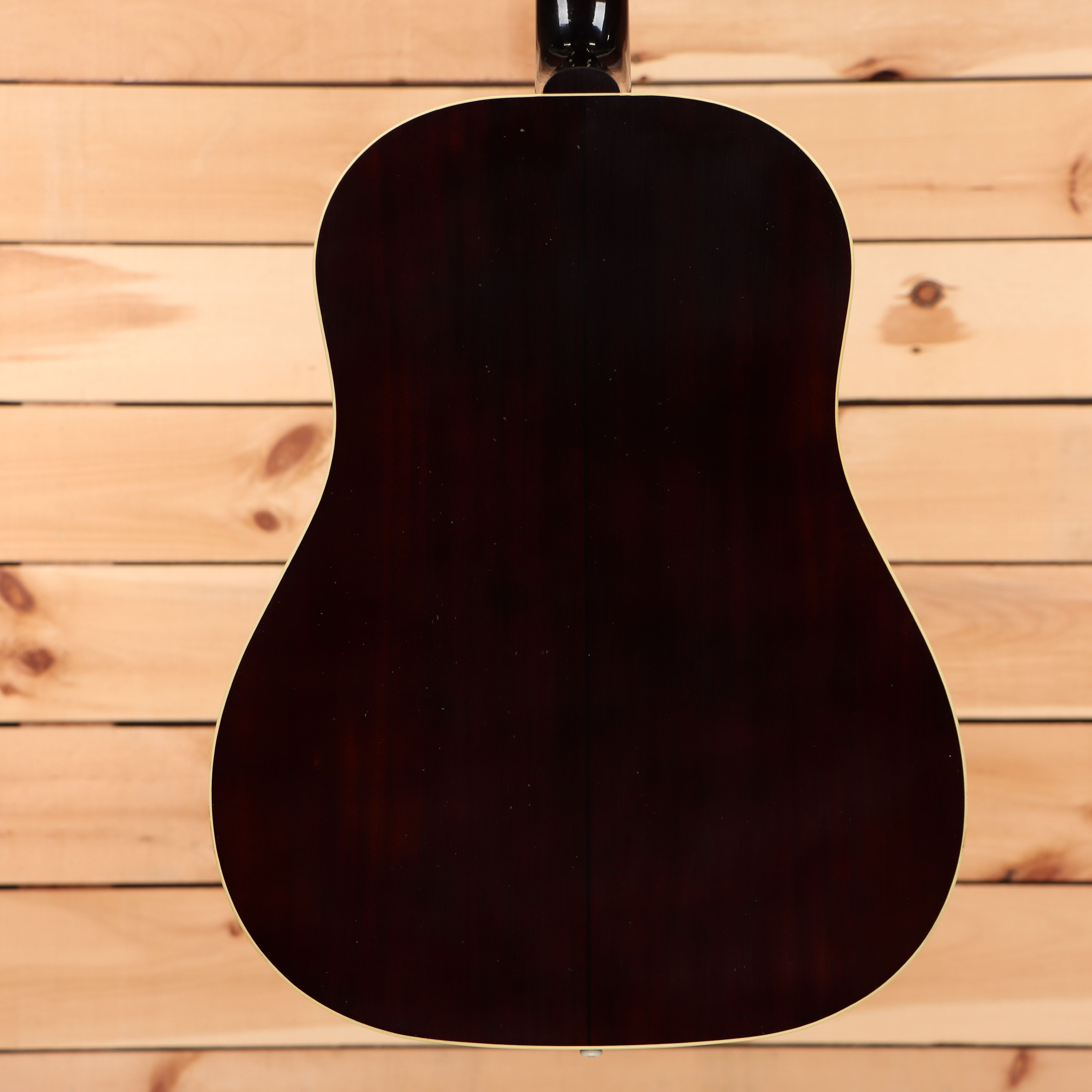 Gibson 1942 Banner J-45 light-aged dreadnought acoustic guitar vintage sunburst with aged finish