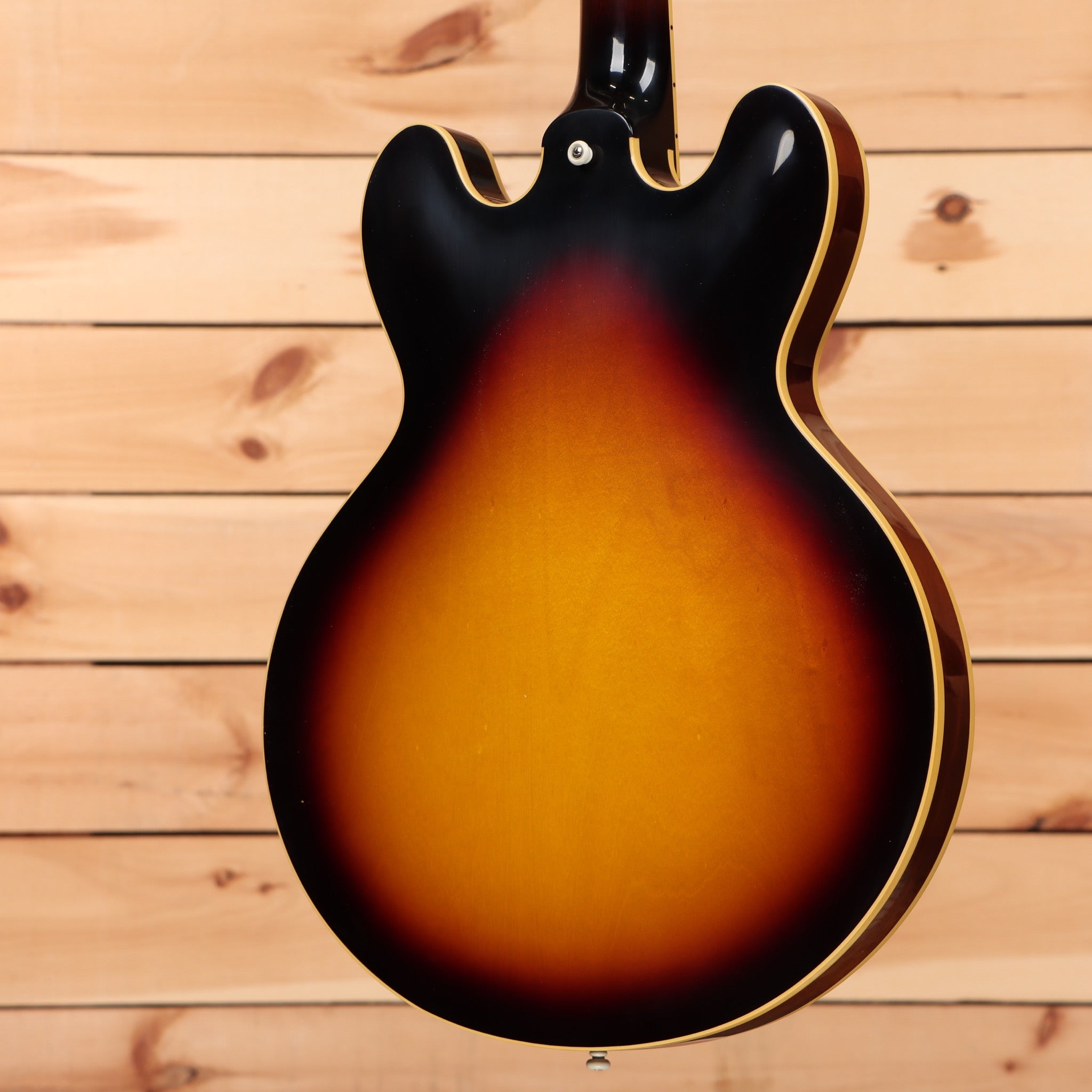 Gibson 1959 ES-335 Reissue semi-hollow body electric guitar Vintage Burst with gold binding and f-holes