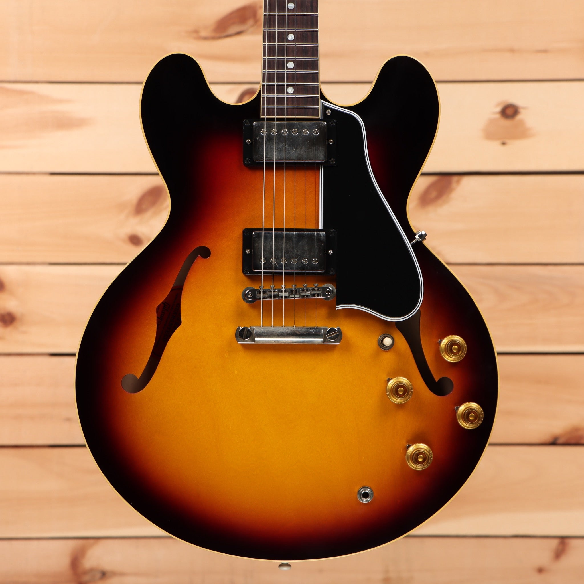 Gibson 1959 ES-335 Reissue semi-hollow electric guitar Vintage Burst with gold hardware