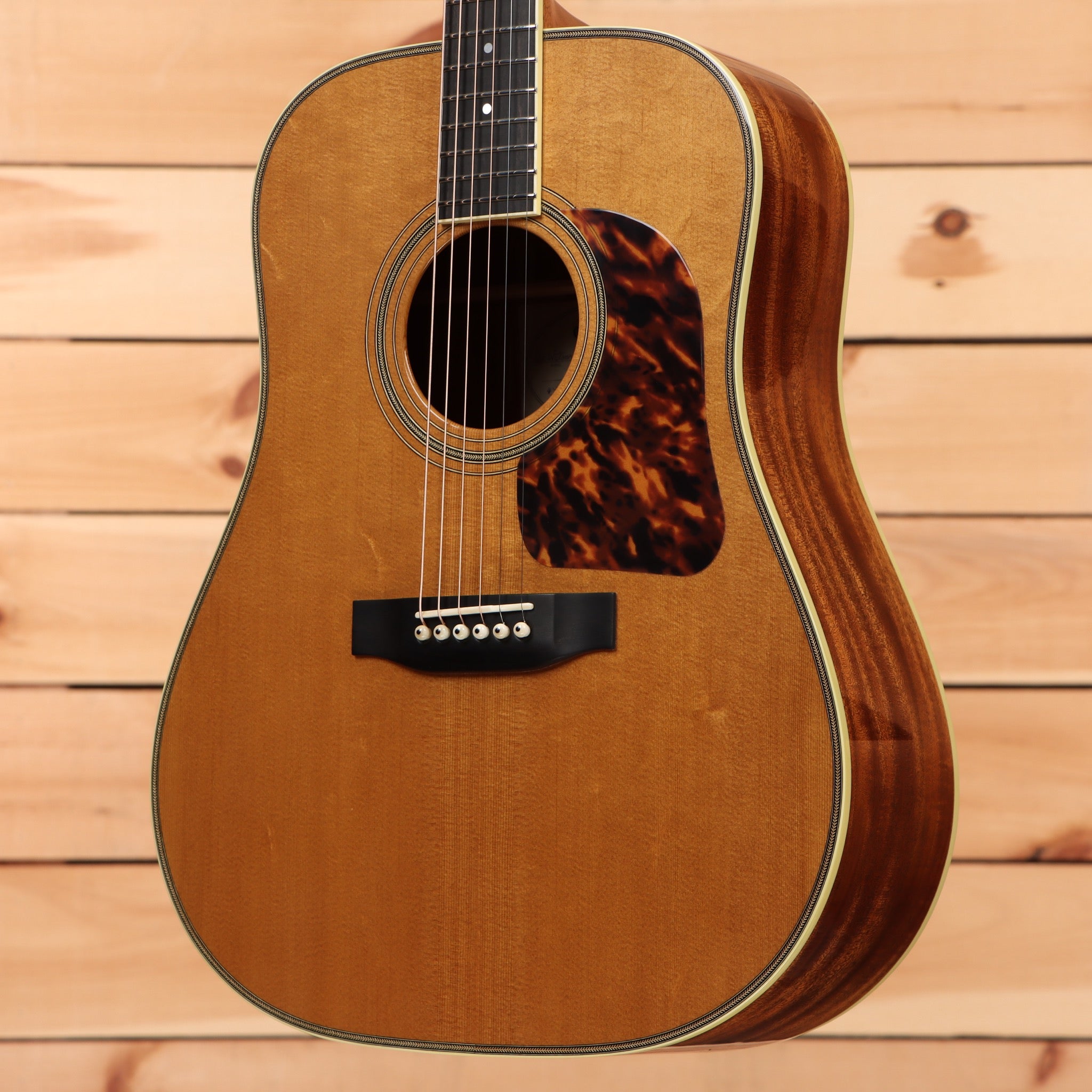Gallagher Doc Watson Custom dreadnought acoustic guitar torrefied natural with tortoiseshell pickguard