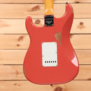 Fender Custom Shop Limited 1960 Stratocaster relic electric guitar Tahitian Coral with white pickguard