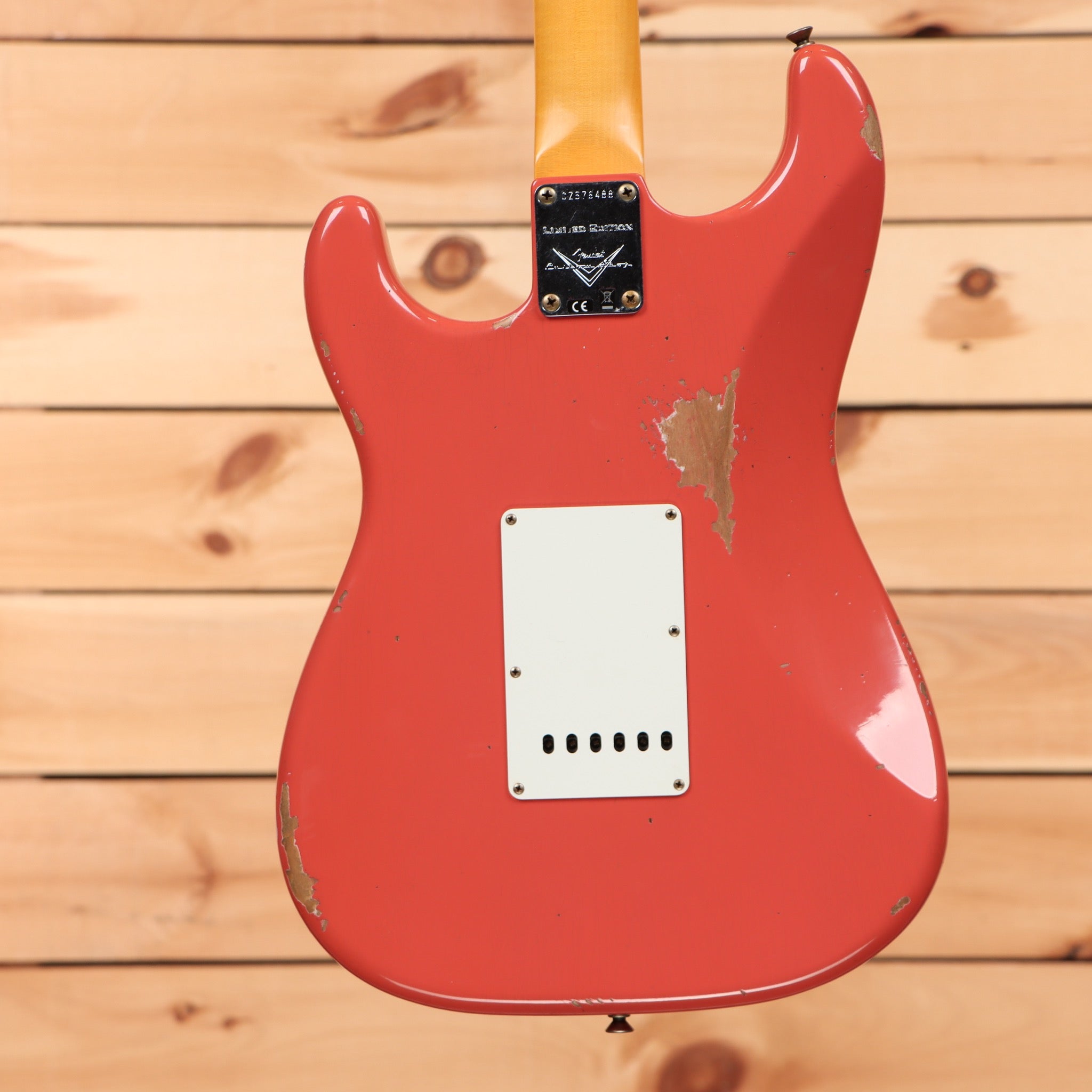 Fender Custom Shop Limited 1960 Stratocaster relic electric guitar Tahitian Coral with white pickguard