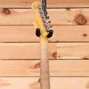 Fender Custom Shop Late 1962 Stratocaster Relic electric guitar Faded Aged Daphne Blue with maple neck