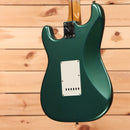 Fender Custom Shop 1956 Stratocaster Relic electric guitar Sherwood Green Metallic with single-coil pickups