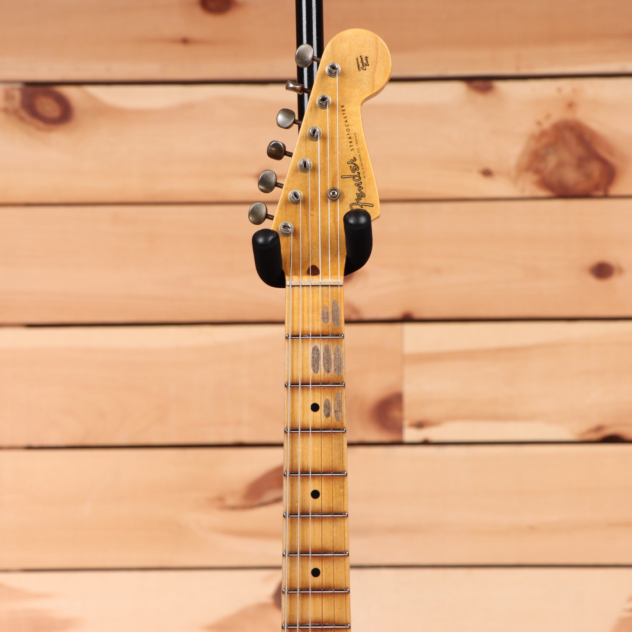 Fender Custom Shop 1956 Stratocaster Relic electric guitar Sherwood Green Metallic with maple neck and single-coil pickups