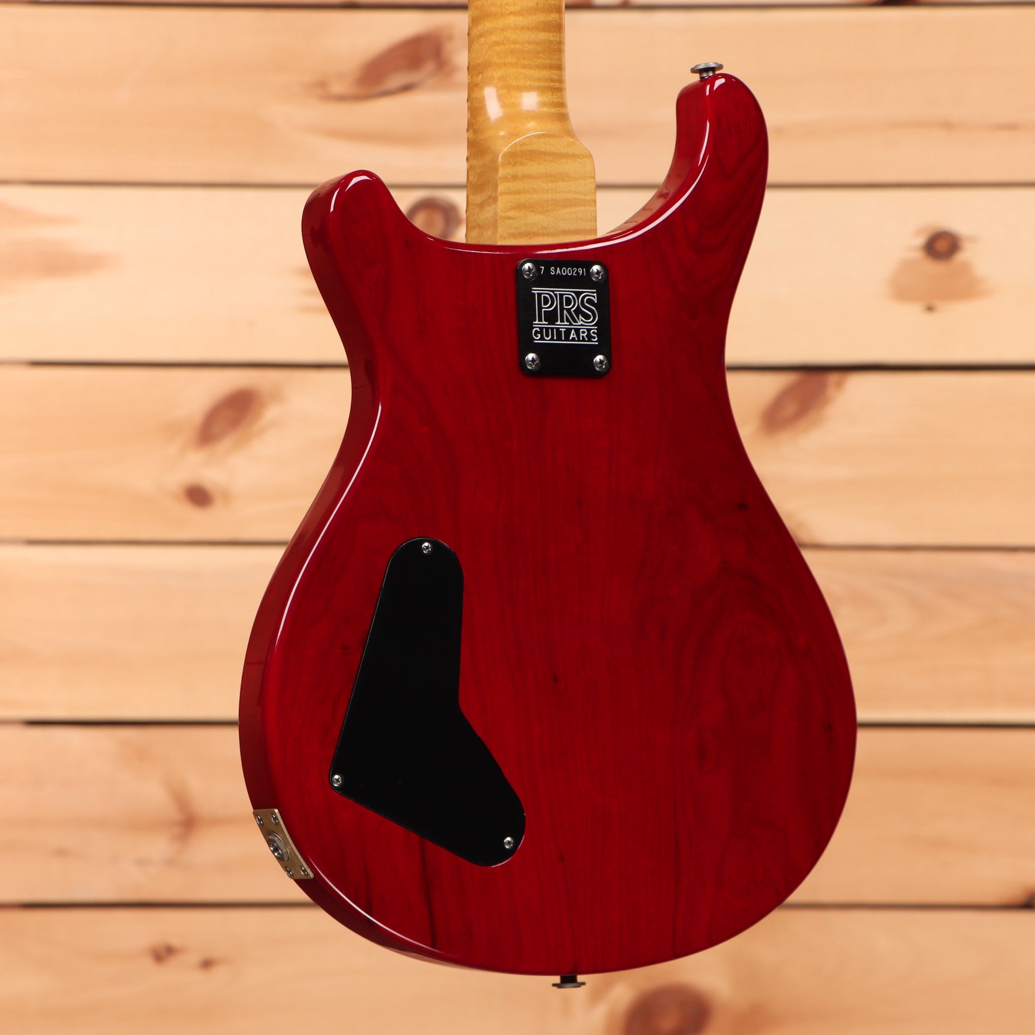 Paul Reed Smith Swamp Ash Special electric guitar Vintage Cherry with maple neck and black pickguard