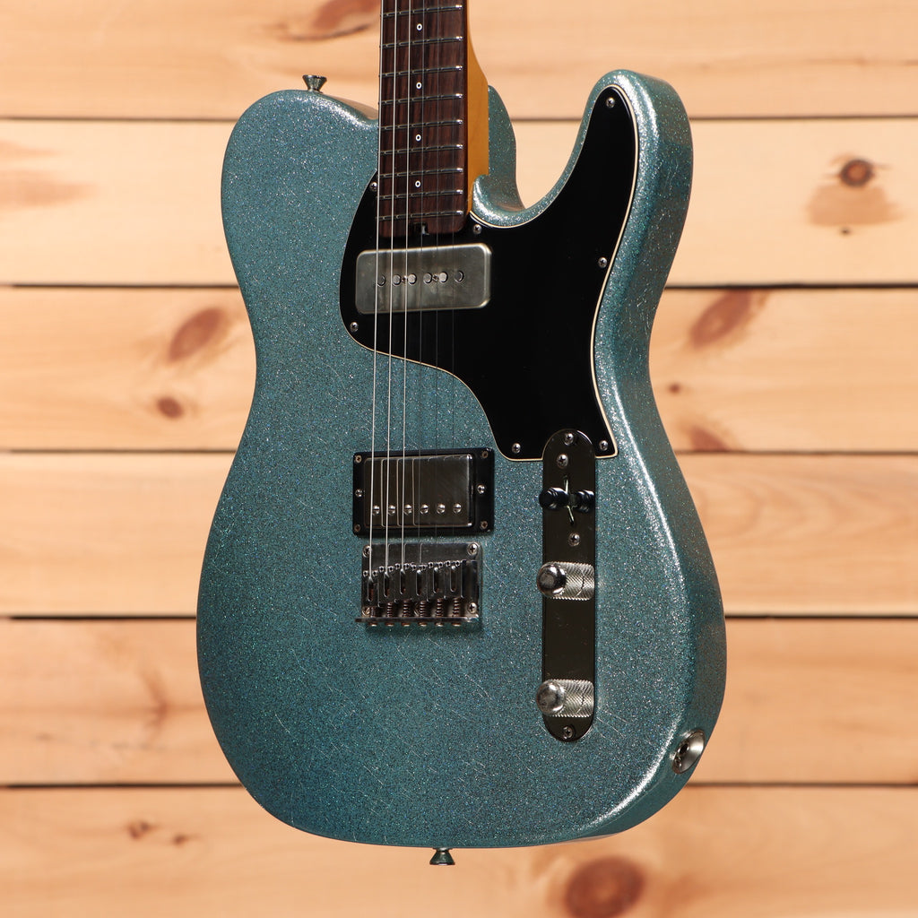 Shabat NAMM 2024 Lion Special - Stacey Blue Sparkle – Righteous Guitars