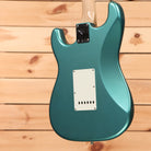Fender Custom Shop 1968 Stratocaster Closet Classic electric guitar Aged Teal Green Metallic with white pickguard