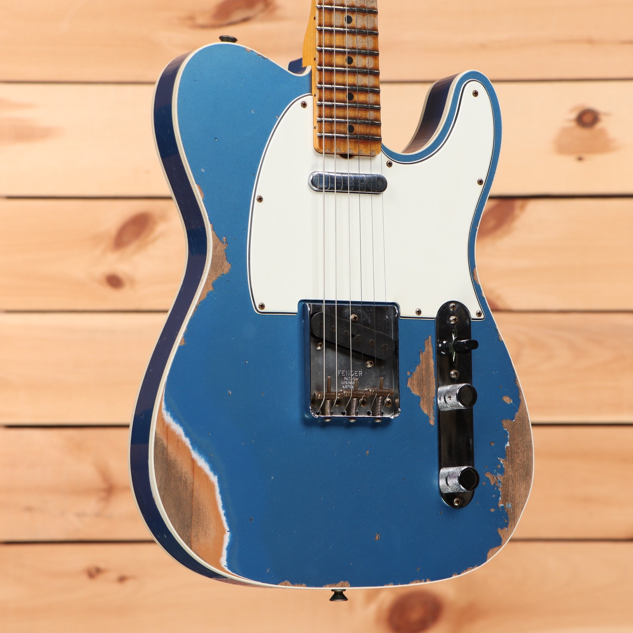 Fender Custom Shop 1965 Telecaster Custom heavy relic electric guitar Lake Placid Blue single-coil pickup