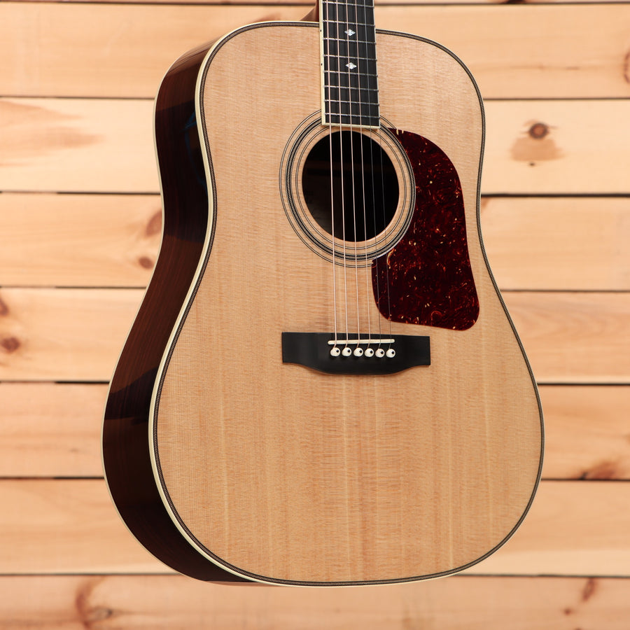 Gallagher G70 Slim dreadnought acoustic guitar natural finish with tortoiseshell pickguard