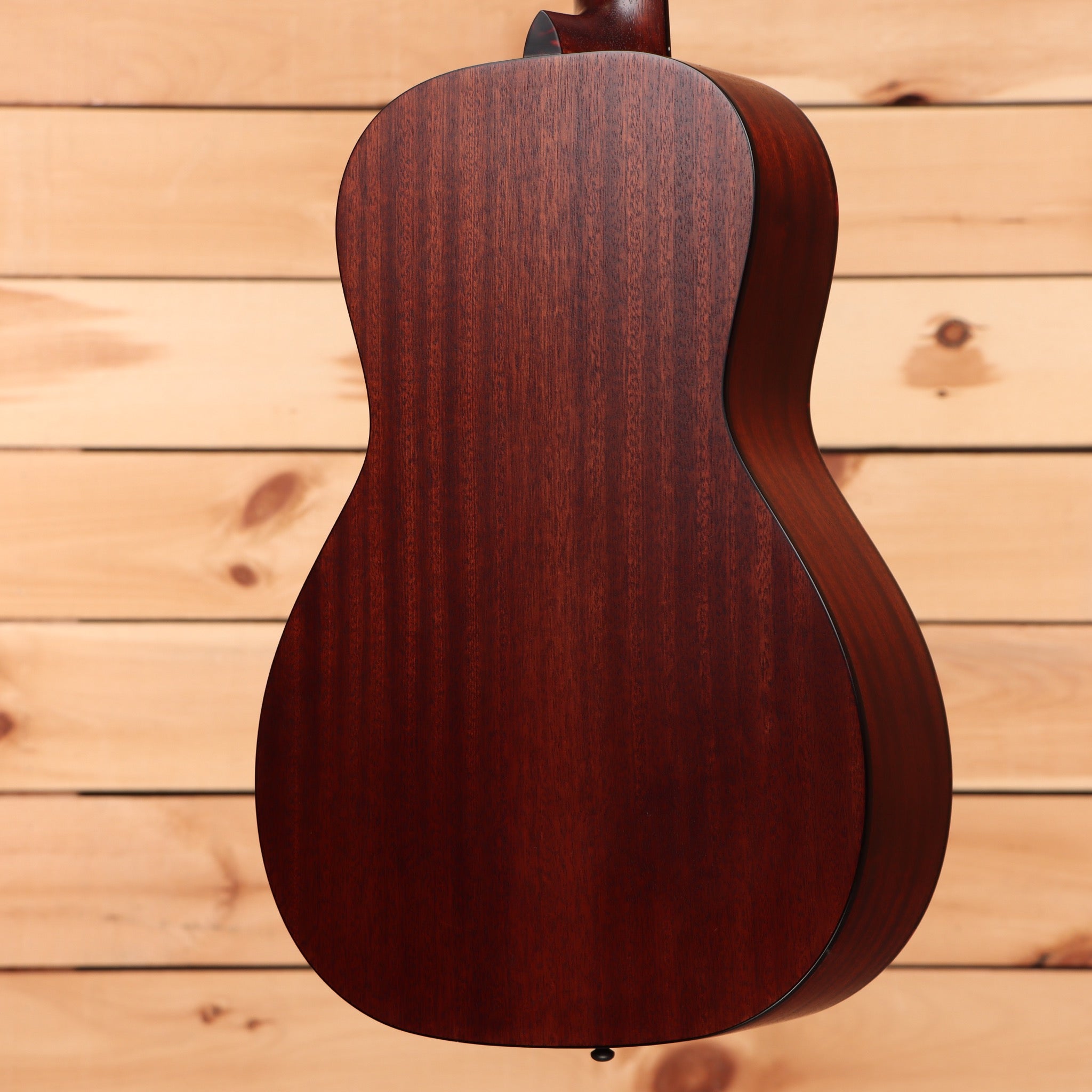 Eastman E1P The Bluesmaster Limited Edition classic acoustic guitar dark red finish with dreadnought body shape