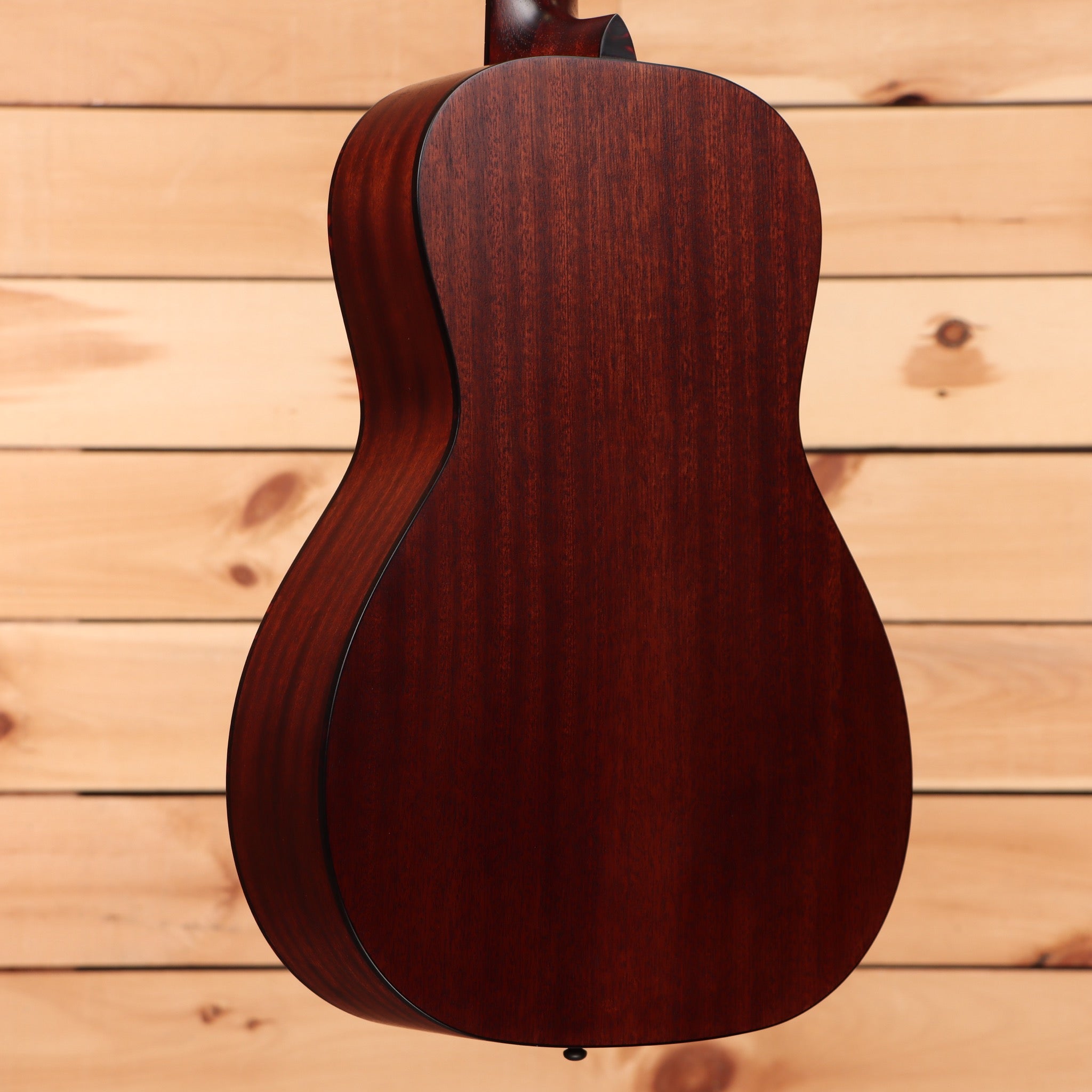 Eastman E1P The Bluesmaster Limited Edition Classic acoustic guitar dark red finish with dreadnought body shape