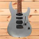 Charvel USA Select DK24 HSS electric guitar Quicksilver with tremolo bridge and black pickguard