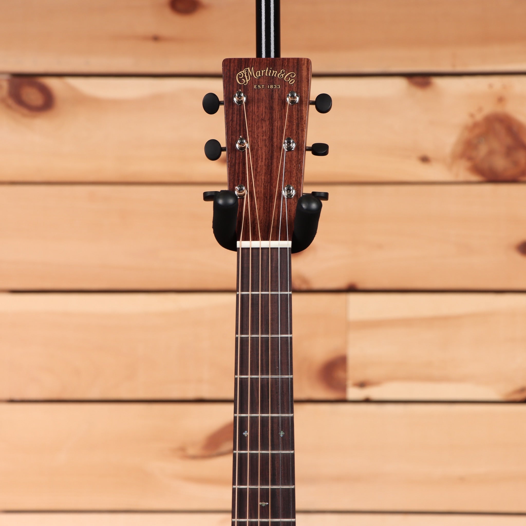 Martin 00-15M concert acoustic guitar natural finish with rosewood fretboard