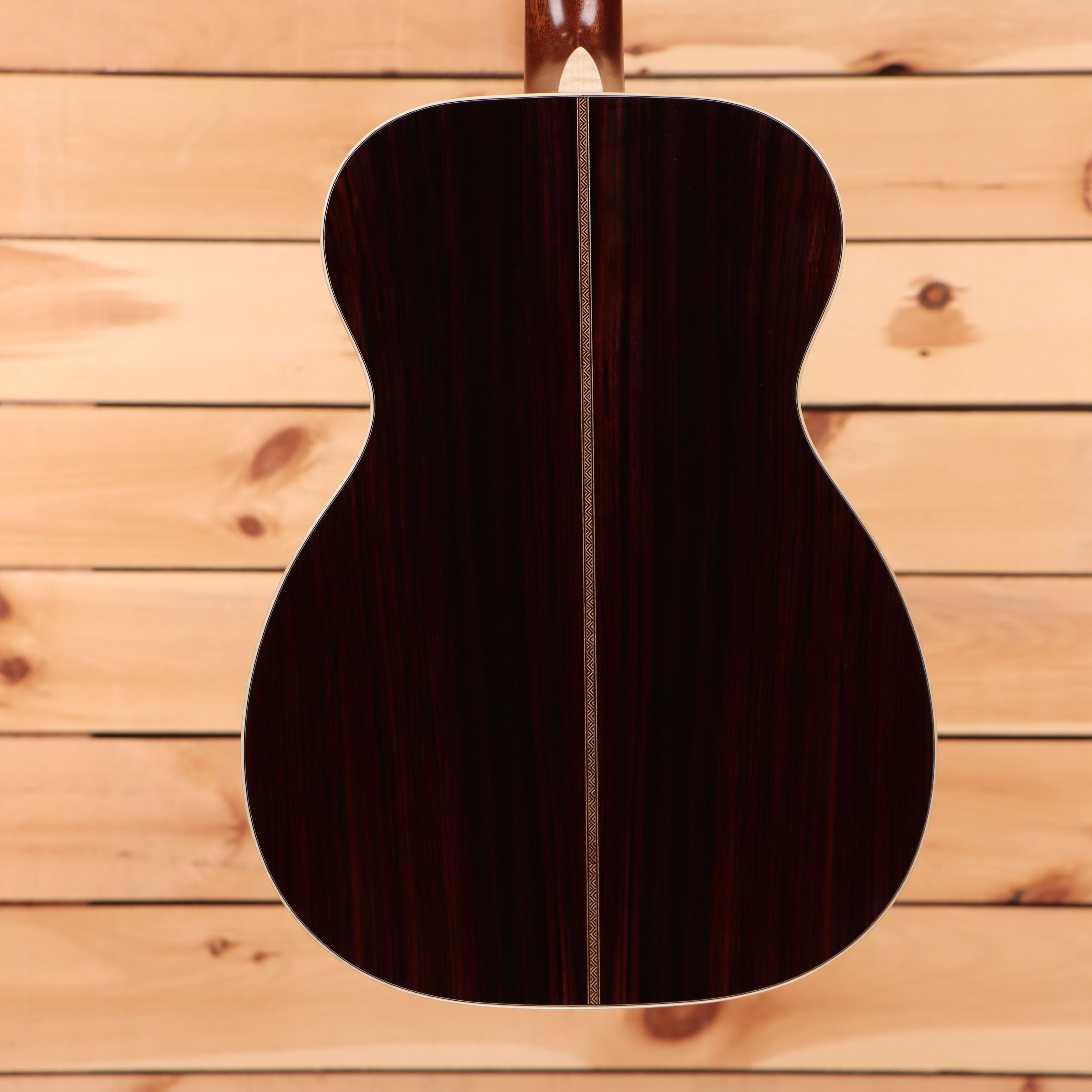 Martin 0028 Modern Deluxe dreadnought acoustic guitar natural finish with rosewood back and sides