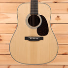 Martin D-28 Authentic 1937 dreadnought acoustic guitar natural with tortoiseshell pickguard