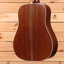 Martin D-28 Authentic 1937 dreadnought acoustic guitar natural finish with white binding