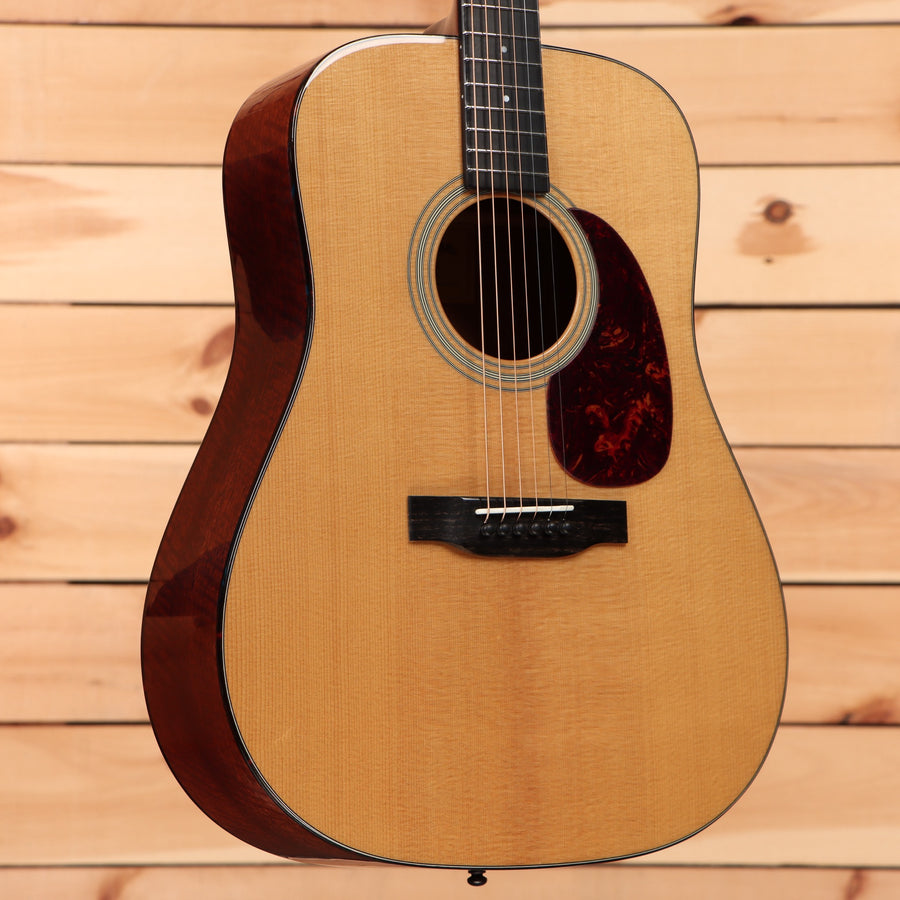 Eastman E10DTC dreadnought acoustic guitar natural finish with rosewood back and sides