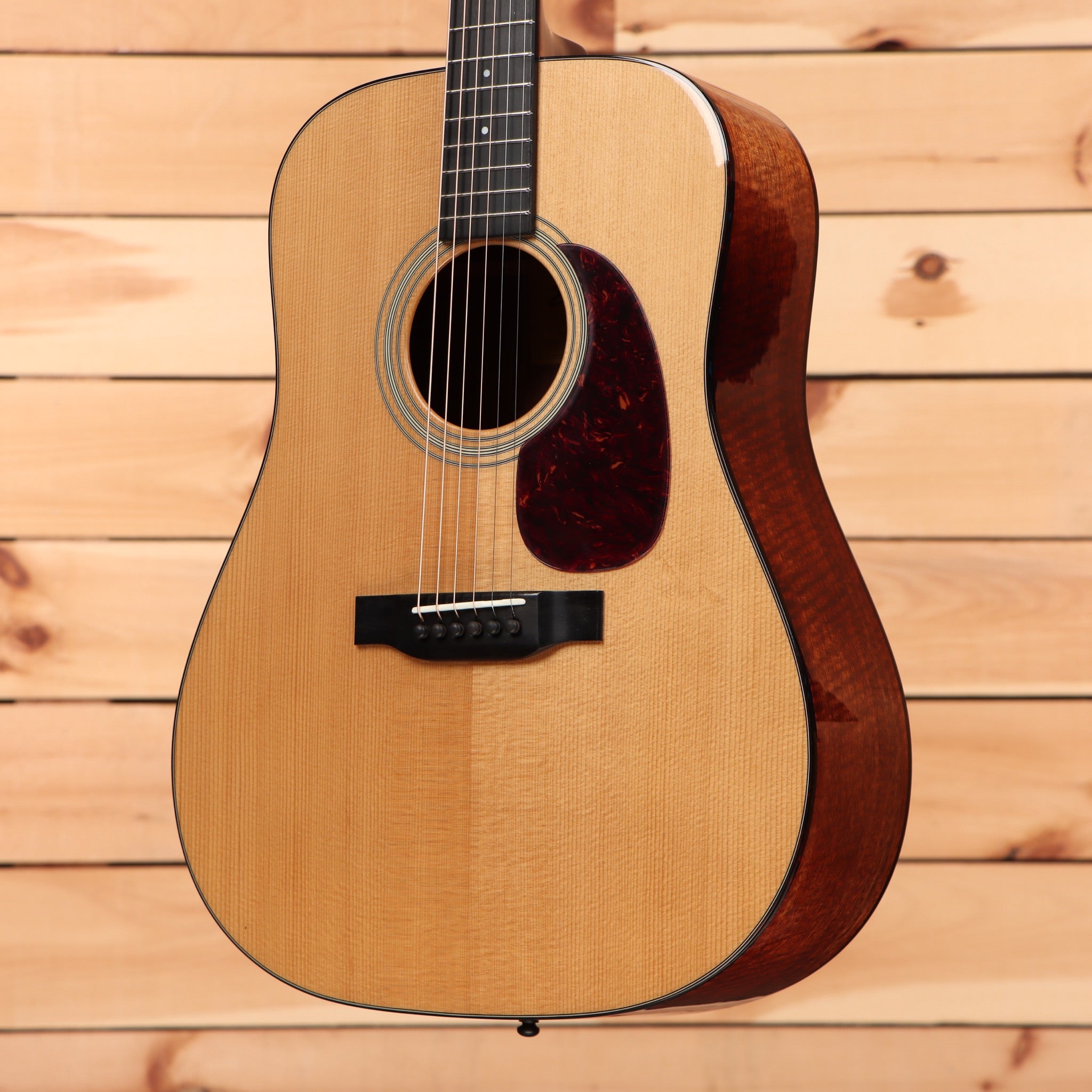Eastman E10DTC dreadnought acoustic guitar natural finish with rosewood back and sides