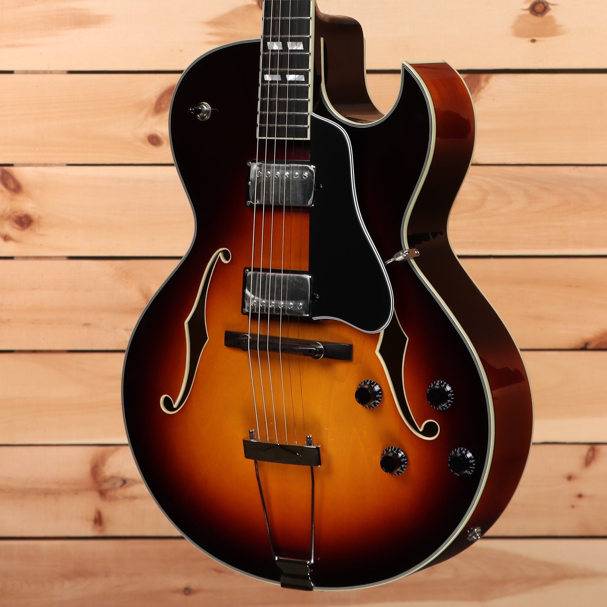 Eastman AR372CE - Sunburst – Righteous Guitars