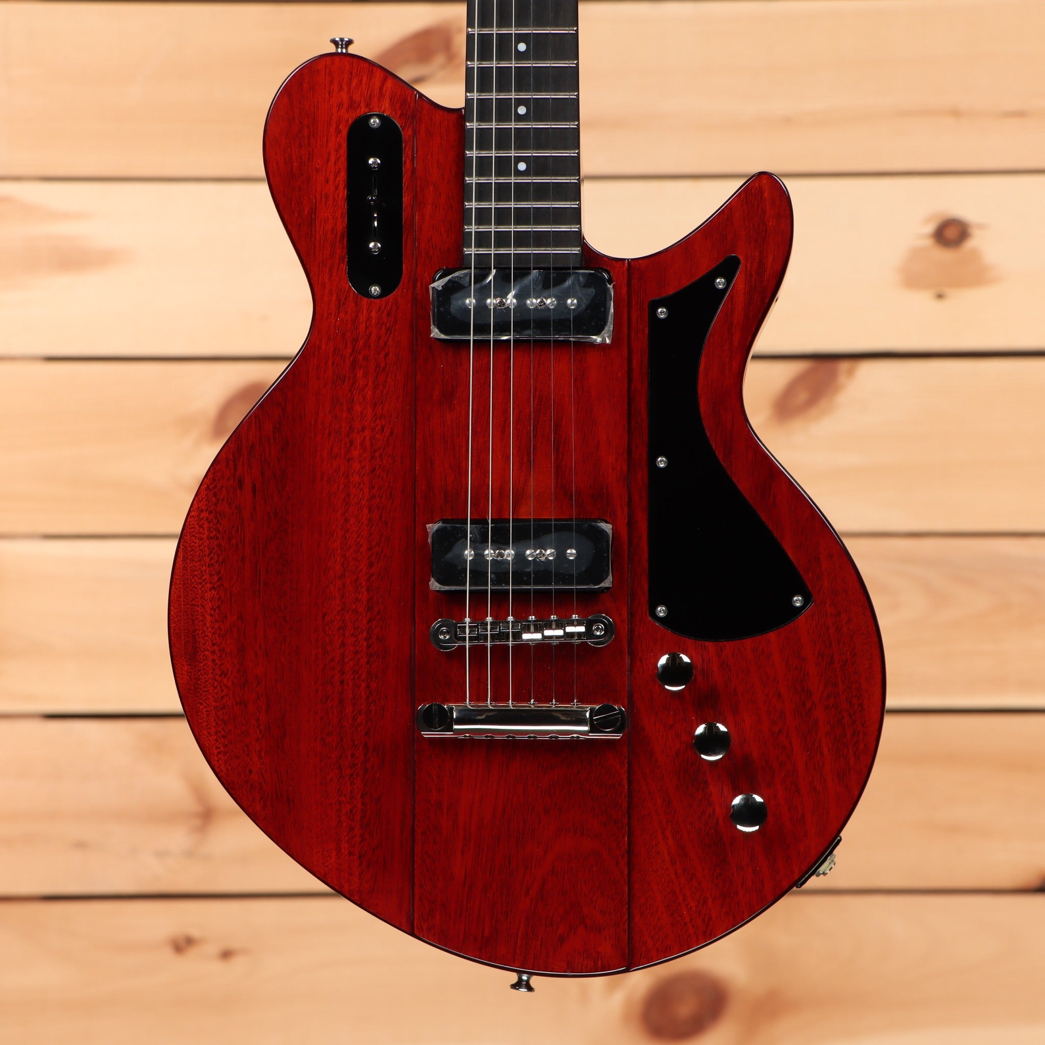 Eastman Juliet P90 semi-hollow electric guitar vintage red with P90 pickups