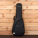 Eastman Juliet P90 vintage red electric guitar gig bag with shoulder strap