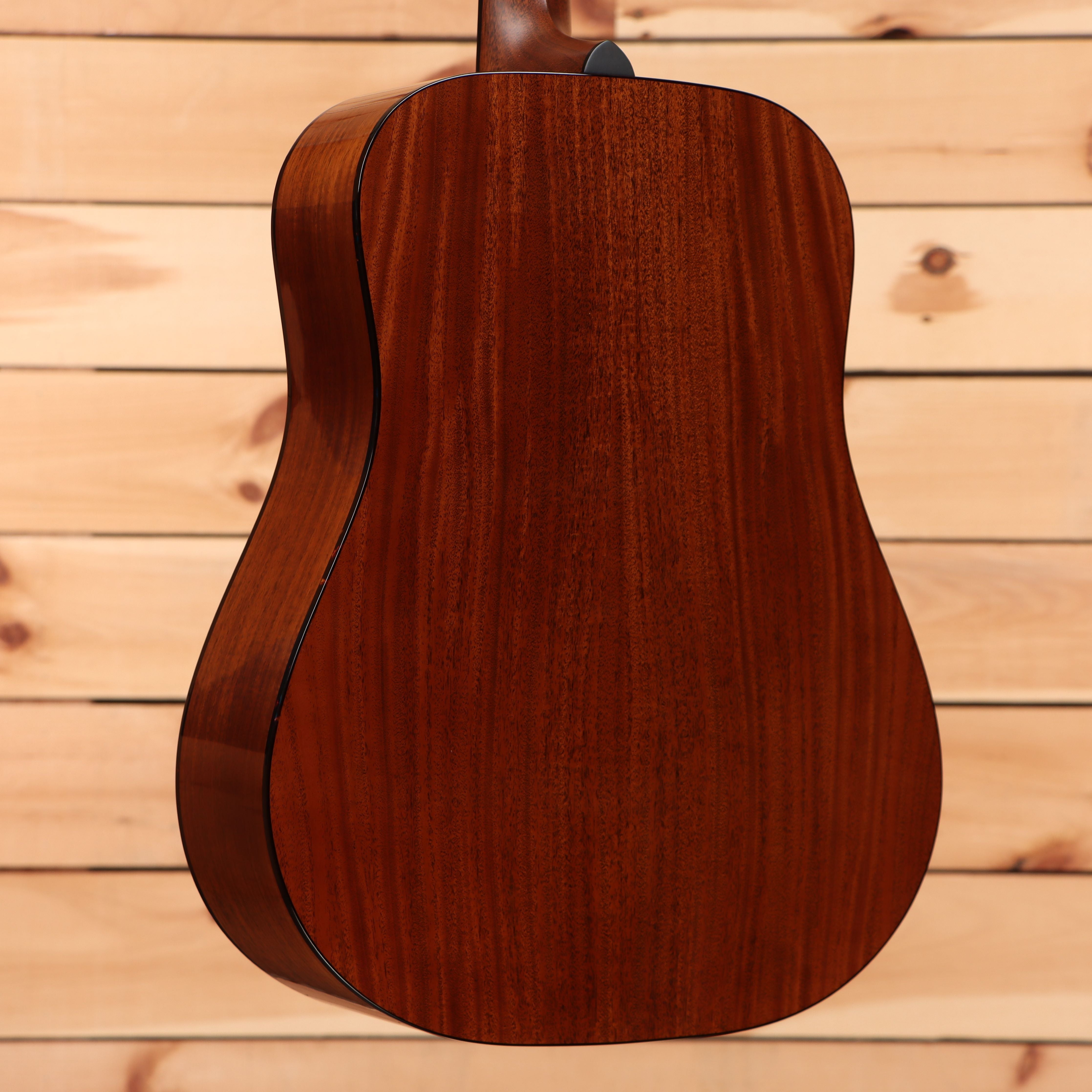 Gallagher Bluegrass Bell dreadnought acoustic guitar mahogany sunburst with curved body