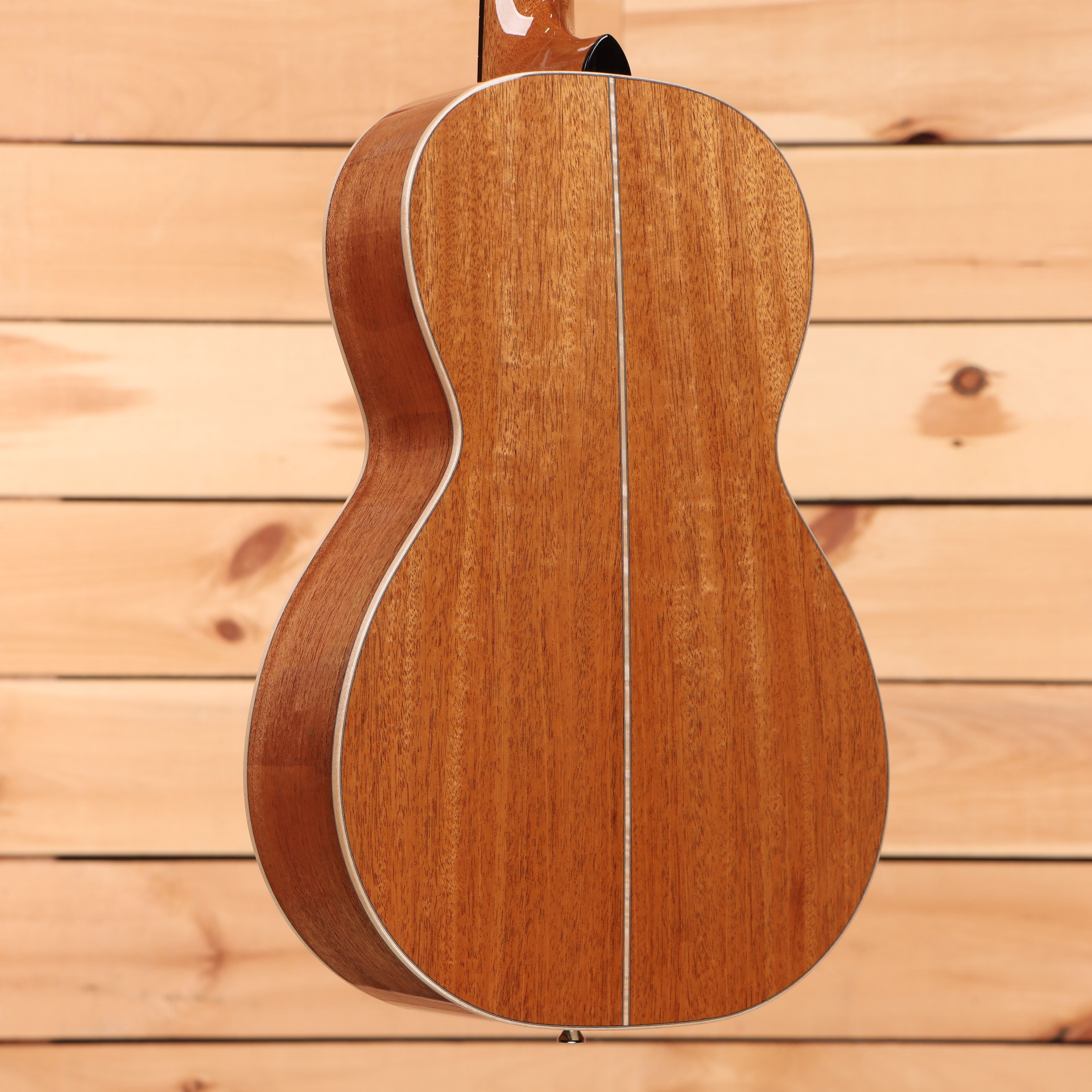 Boucher HG44 classical guitar natural finish with white binding detail