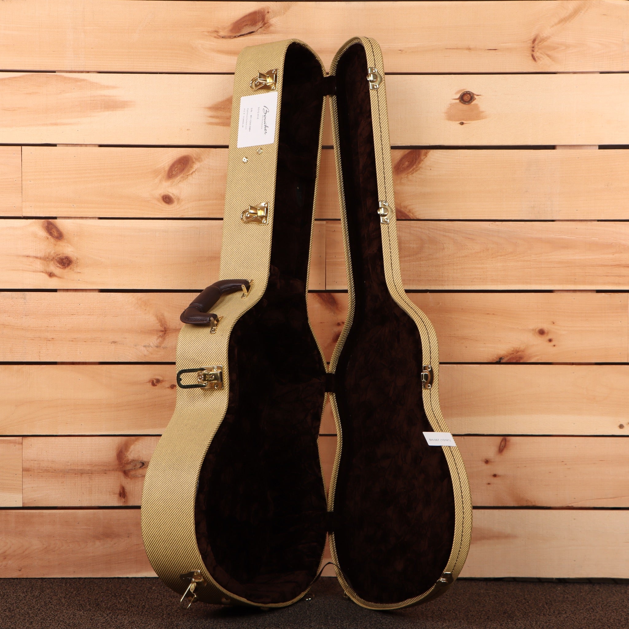 Boucher SG1241E natural classical guitar with black velvet-lined case and gold hardware