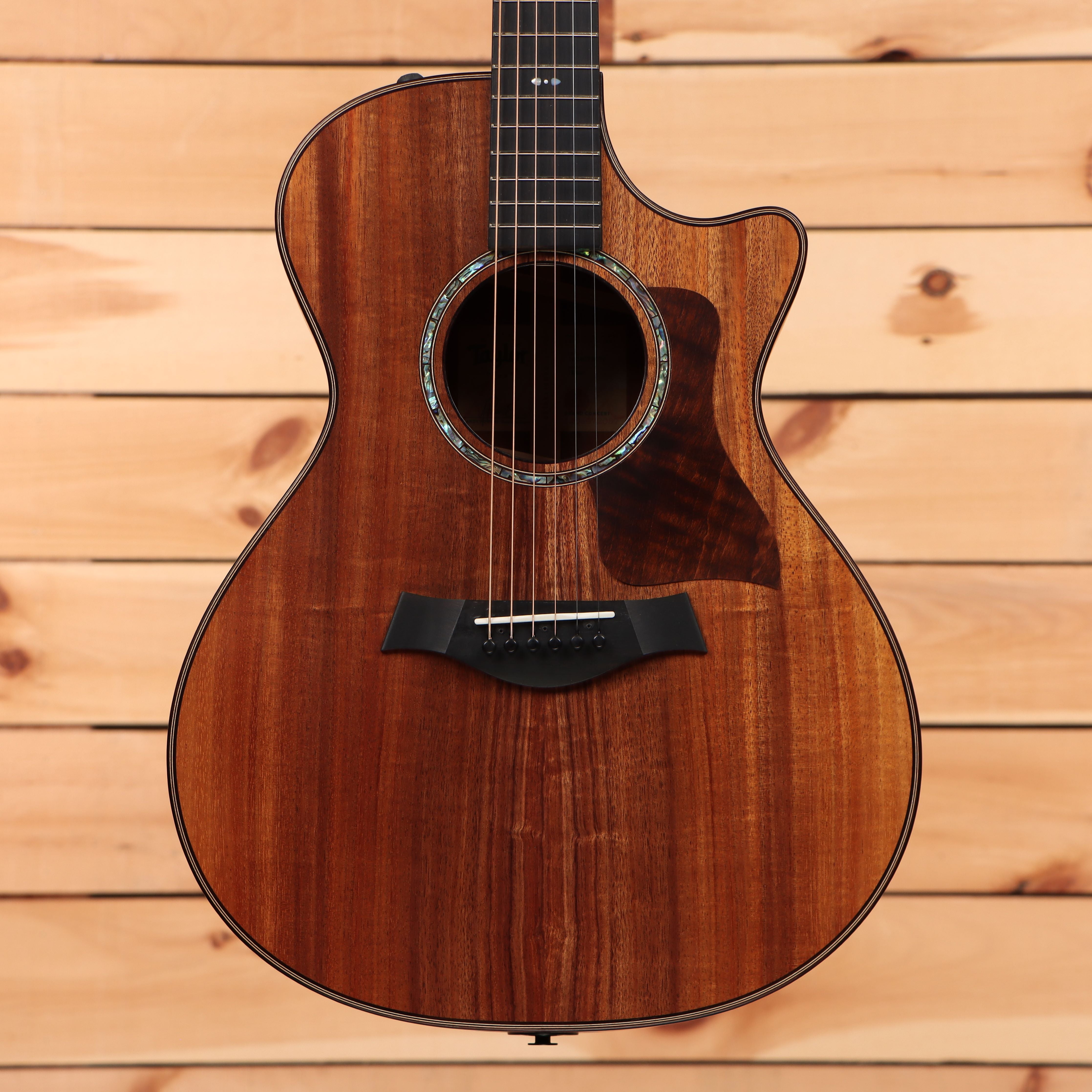 Taylor 722ce pre-owned acoustic-electric guitar natural finish with venetian cutaway