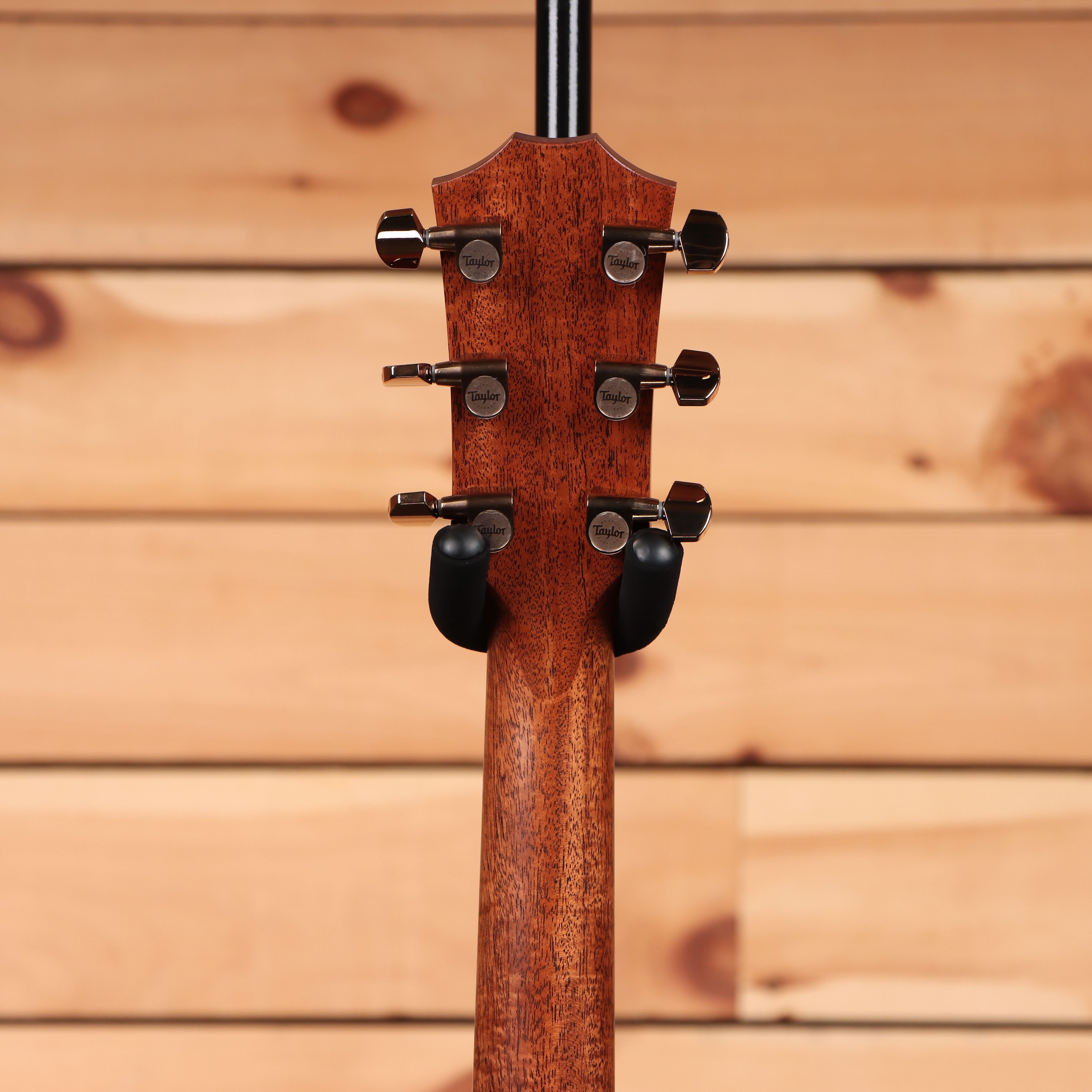 Pre-owned Taylor 722ce Grand Concert acoustic-electric guitar natural finish with black tuning machines