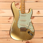 Fender Custom Shop Limited Andy Hicks Masterbuilt 1962 Poblano Stratocaster electric guitar Aged Aztec Gold with single-coil pickups