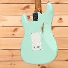 Fender Custom Shop Limited 1963 Stratocaster Relic electric guitar Super Faded Aged Surf Green with white pickguard