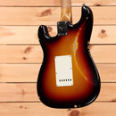 Fender Custom Shop Late 1962 Stratocaster Relic electric guitar 3-color sunburst with single-coil pickups