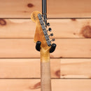 Fender Custom Shop Late 1962 Stratocaster Relic electric guitar 3-Color Sunburst with maple neck and single-coil pickups