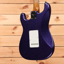 Fender Custom Shop 1963 Stratocaster Journeyman Relic electric guitar Purple Sparkle with white pickguard