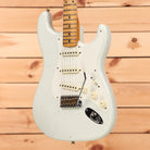 Fender Custom Shop Limited 1956 Stratocaster Journeyman Relic electric guitar white with maple fretboard and single-coil pickups