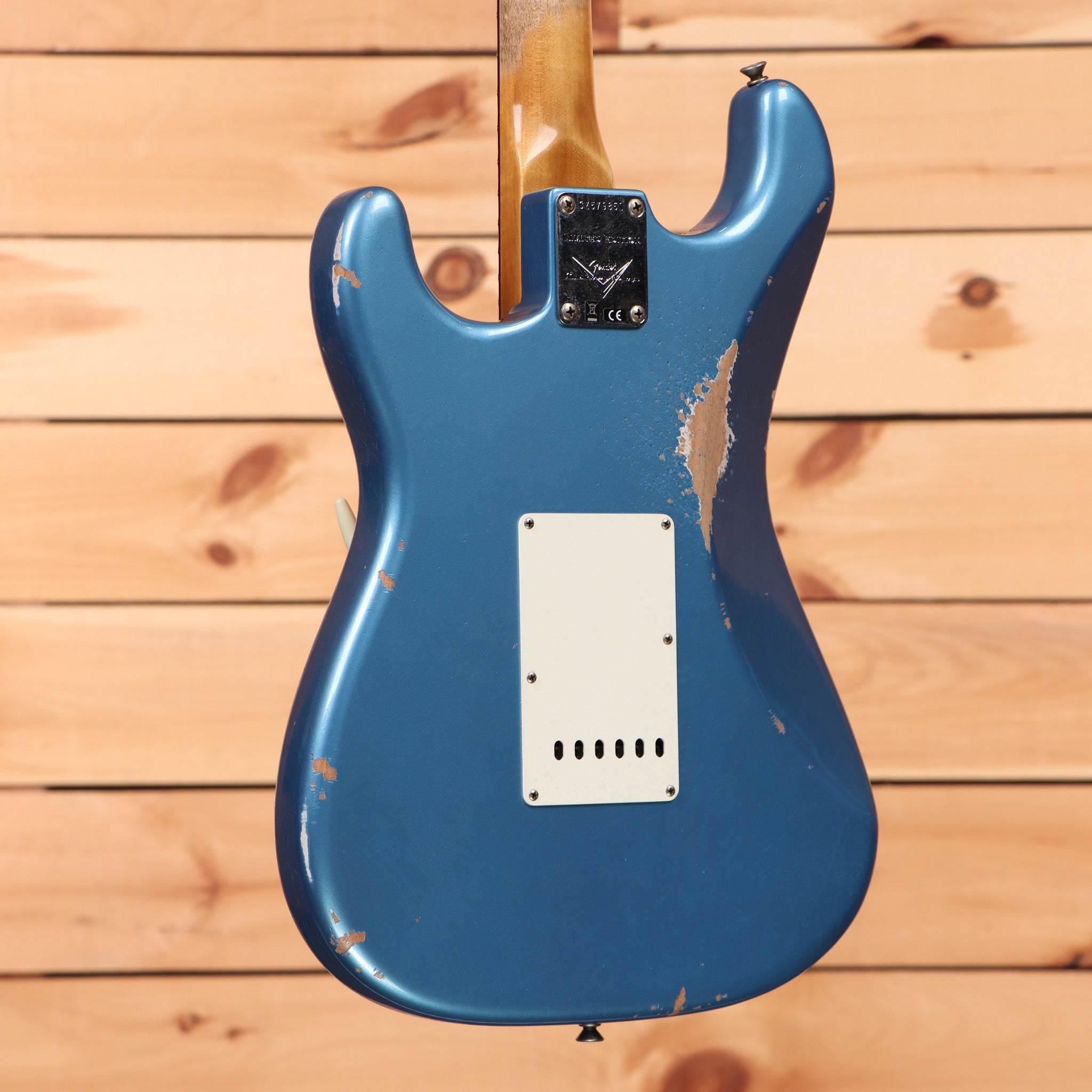 Fender Custom Shop Limited 1959 Stratocaster Relic electric guitar Lake Placid Blue with aged finish and single-coil pickups