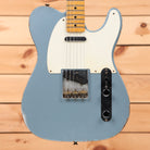 Fender Custom Shop Limited Masterbuilt 1958 Telecaster Relic electric guitar Ice Blue Metallic with single-coil pickups