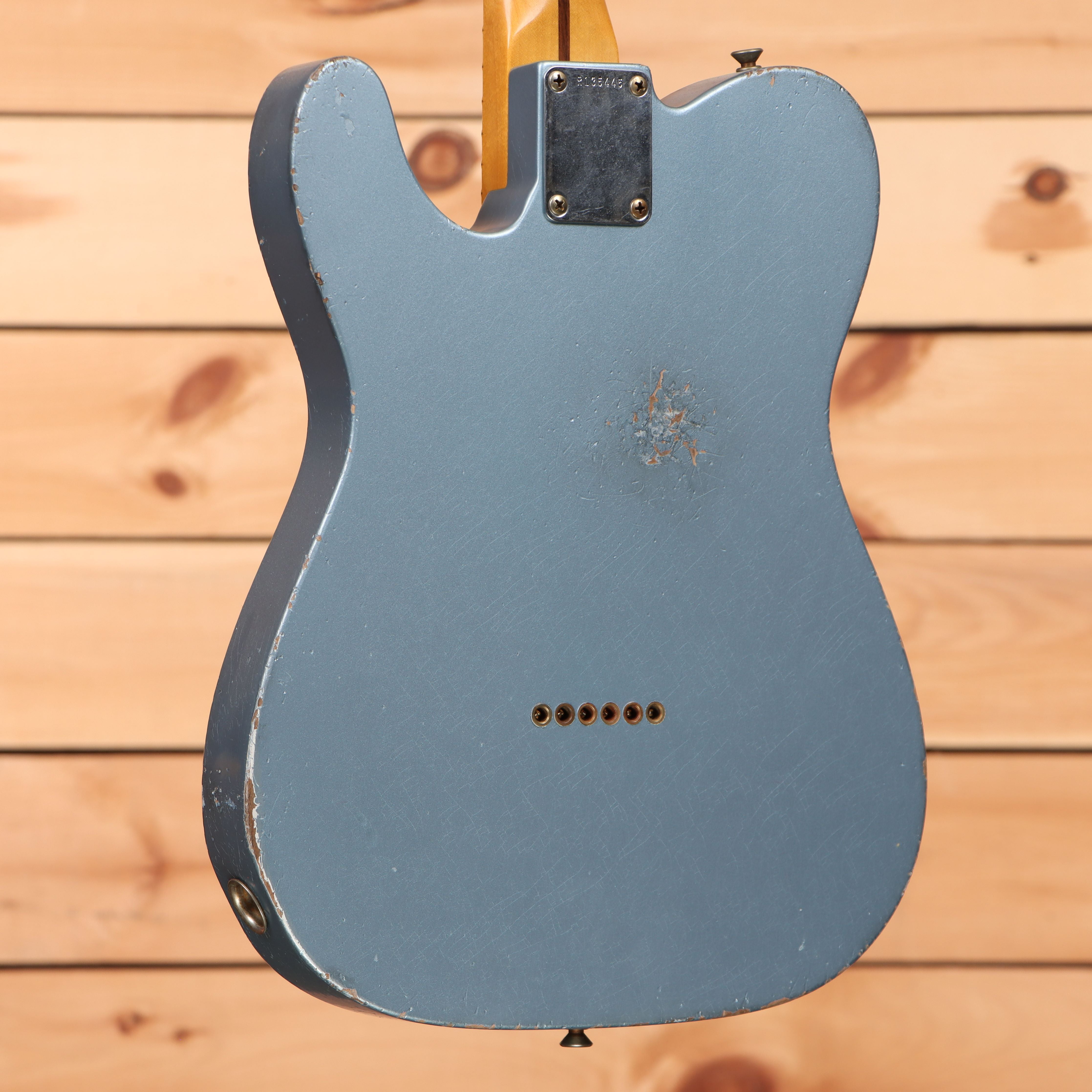 Fender Custom Shop Masterbuilt 1958 Telecaster Relic electric guitar Ice Blue Metallic with single-coil pickups