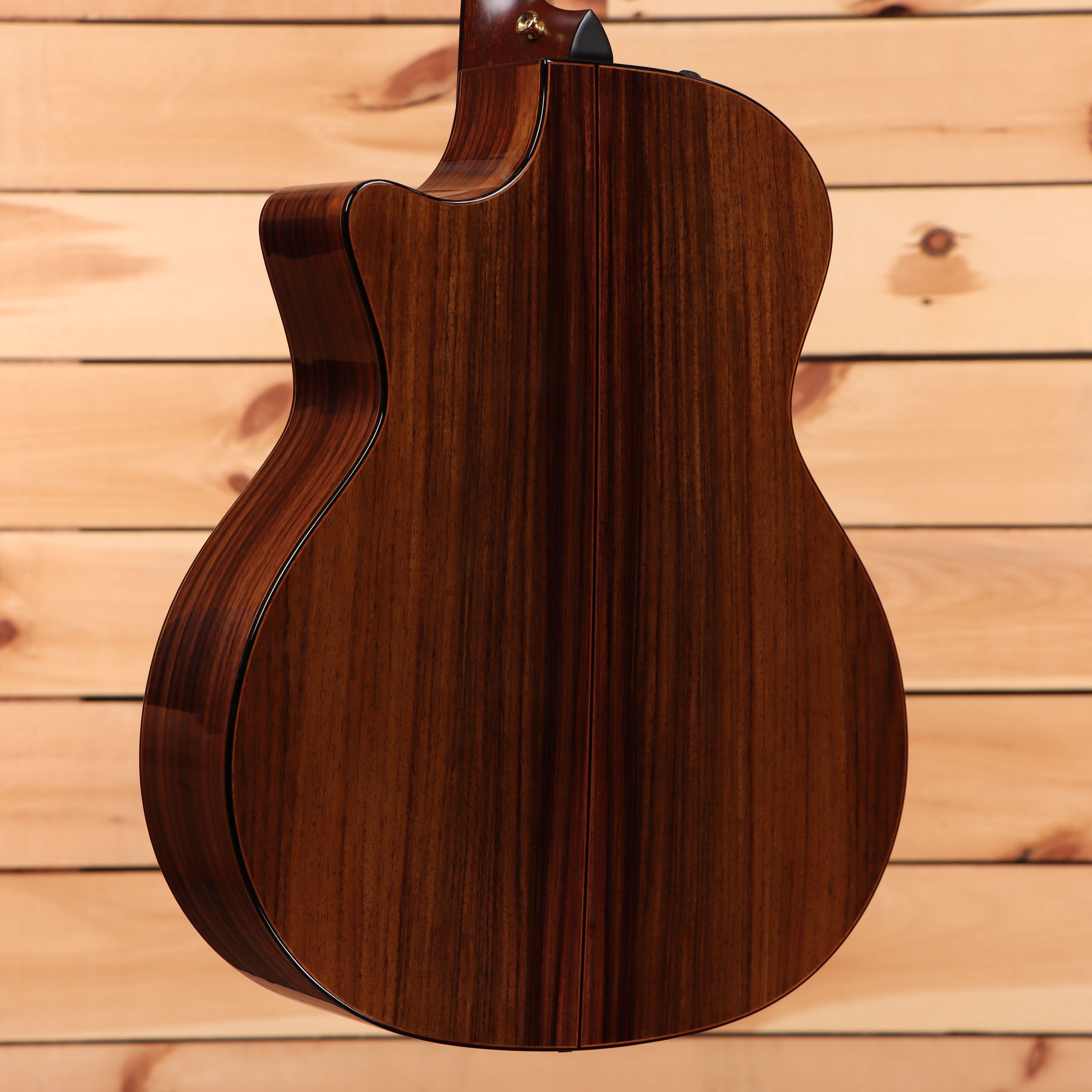Taylor 914ce Grand Auditorium acoustic-electric guitar natural finish pre-owned with venetian cutaway