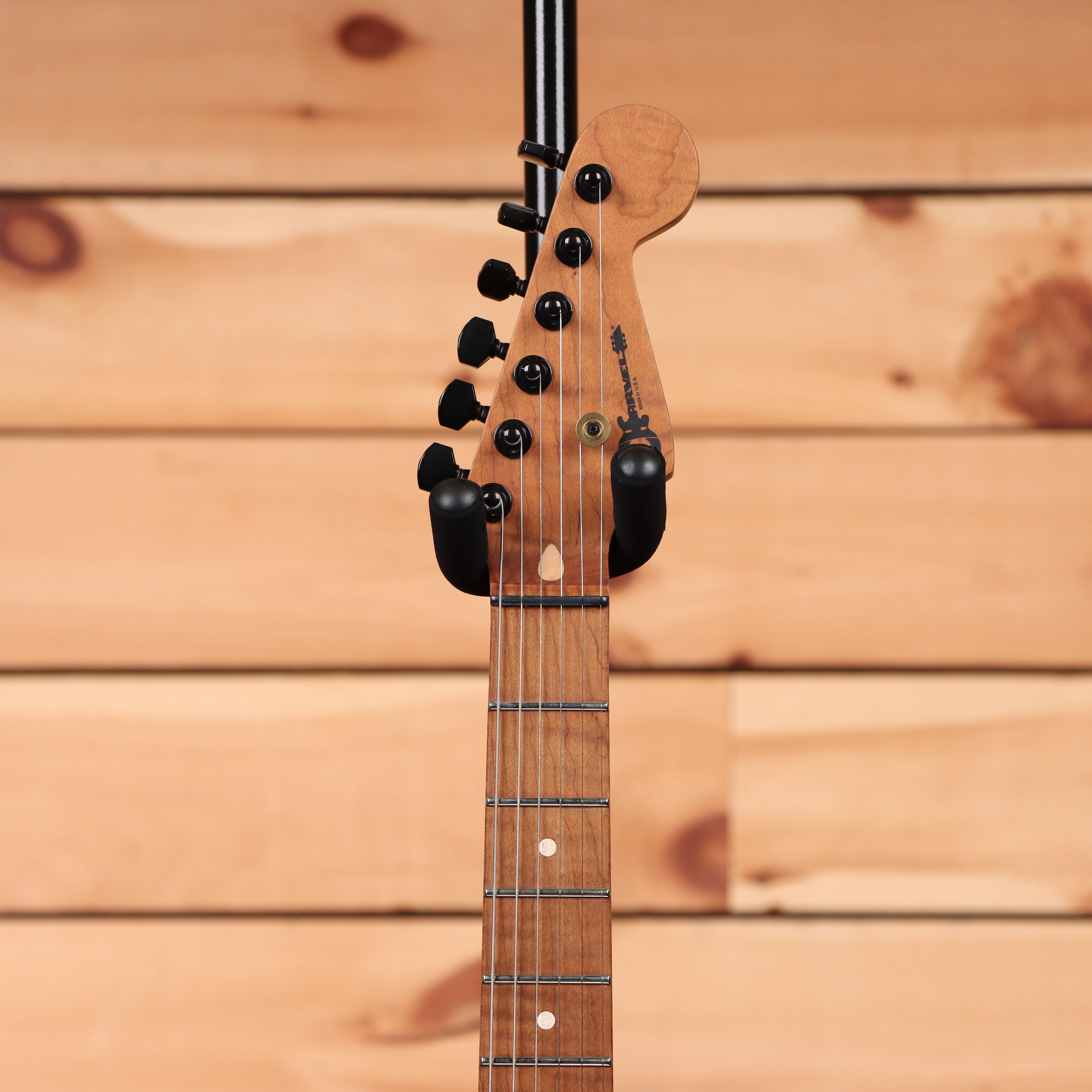 Charvel USA Custom Shop San Dimas HS CT electric guitar Chlorine Burst with black tuning machines