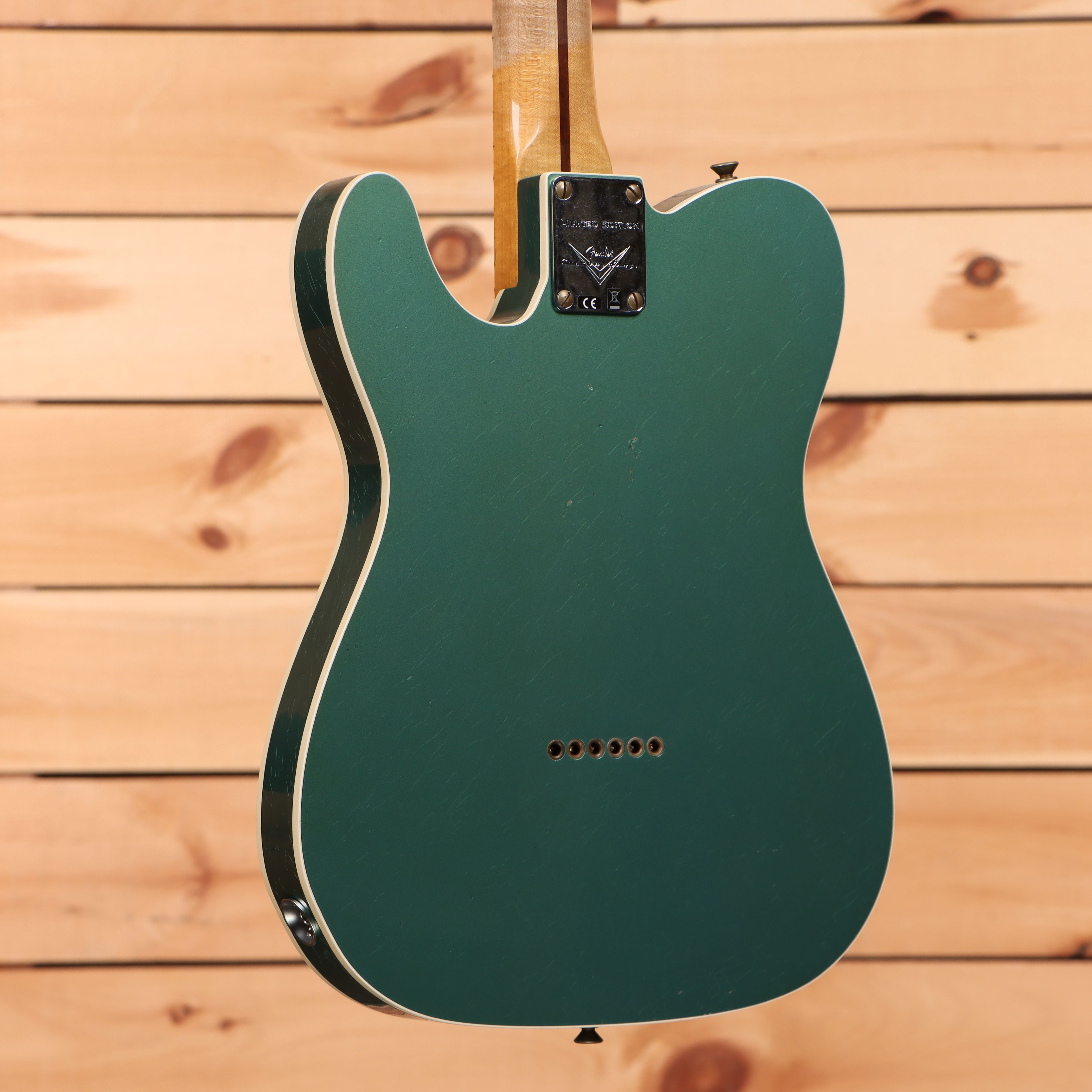 Fender Custom Shop Limited Reverse 1950s Telecaster Relic electric guitar Sherwood Green Metallic with single-coil pickups