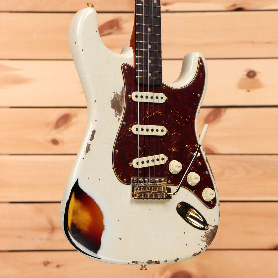 Fender Custom Shop 1962 Stratocaster electric guitar Heavy Relic Aged Olympic White with three-color sunburst and single-coil pickups
