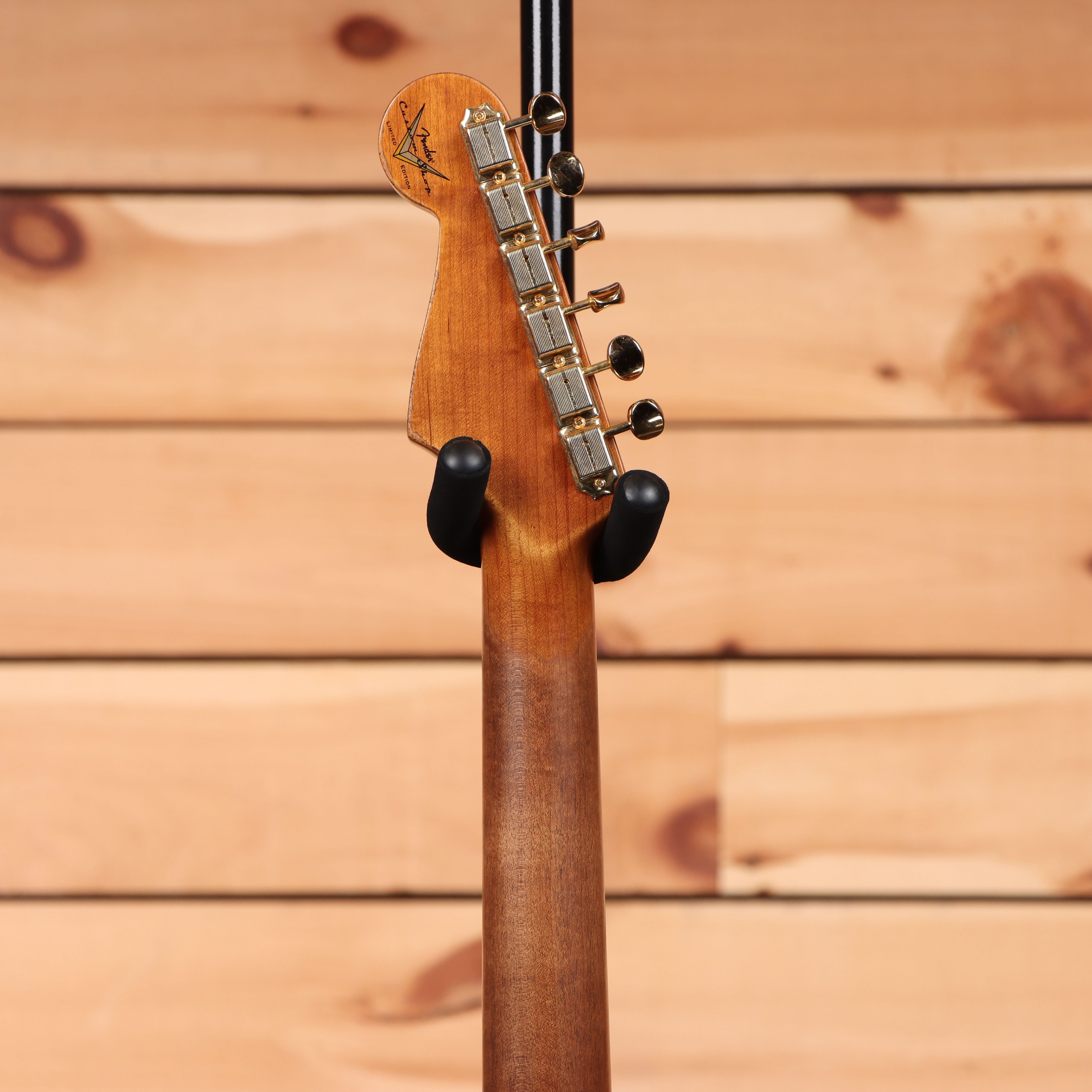 Fender Custom Shop Limited 1962 Stratocaster electric guitar Heavy Relic Aged Olympic White Over 3-Color Sunburst with chrome tuning machines