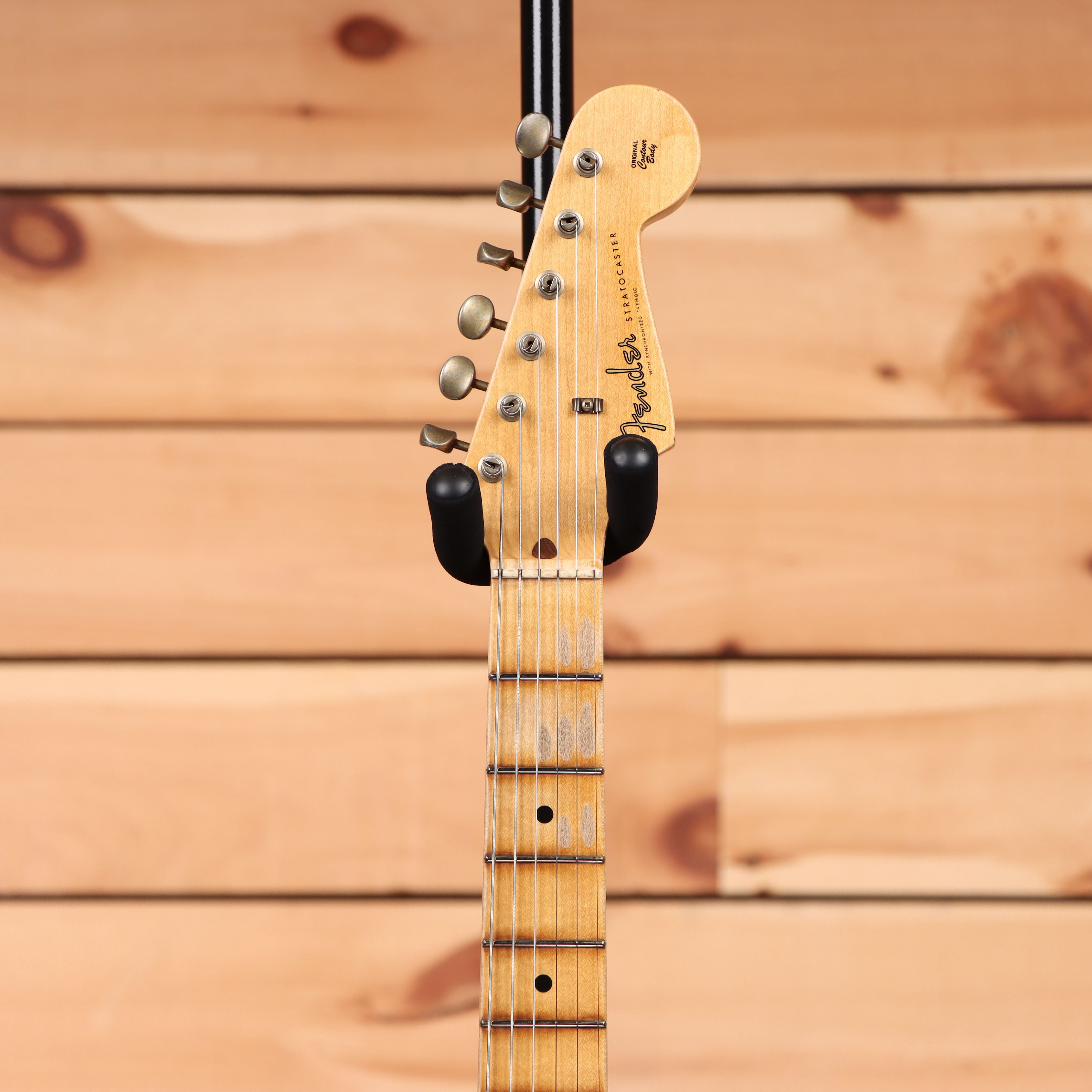 Fender Custom Shop 1956 Stratocaster Journeyman Relic electric guitar Super Faded Aged Sonic Blue maple neck